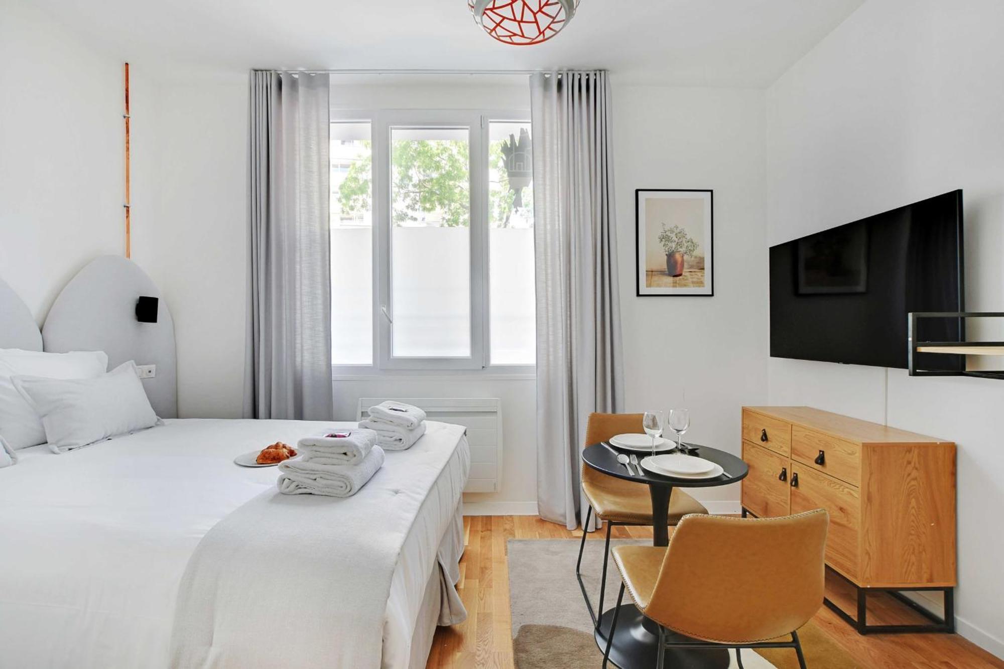 Residence Des Poissonniers Париж Екстериор снимка