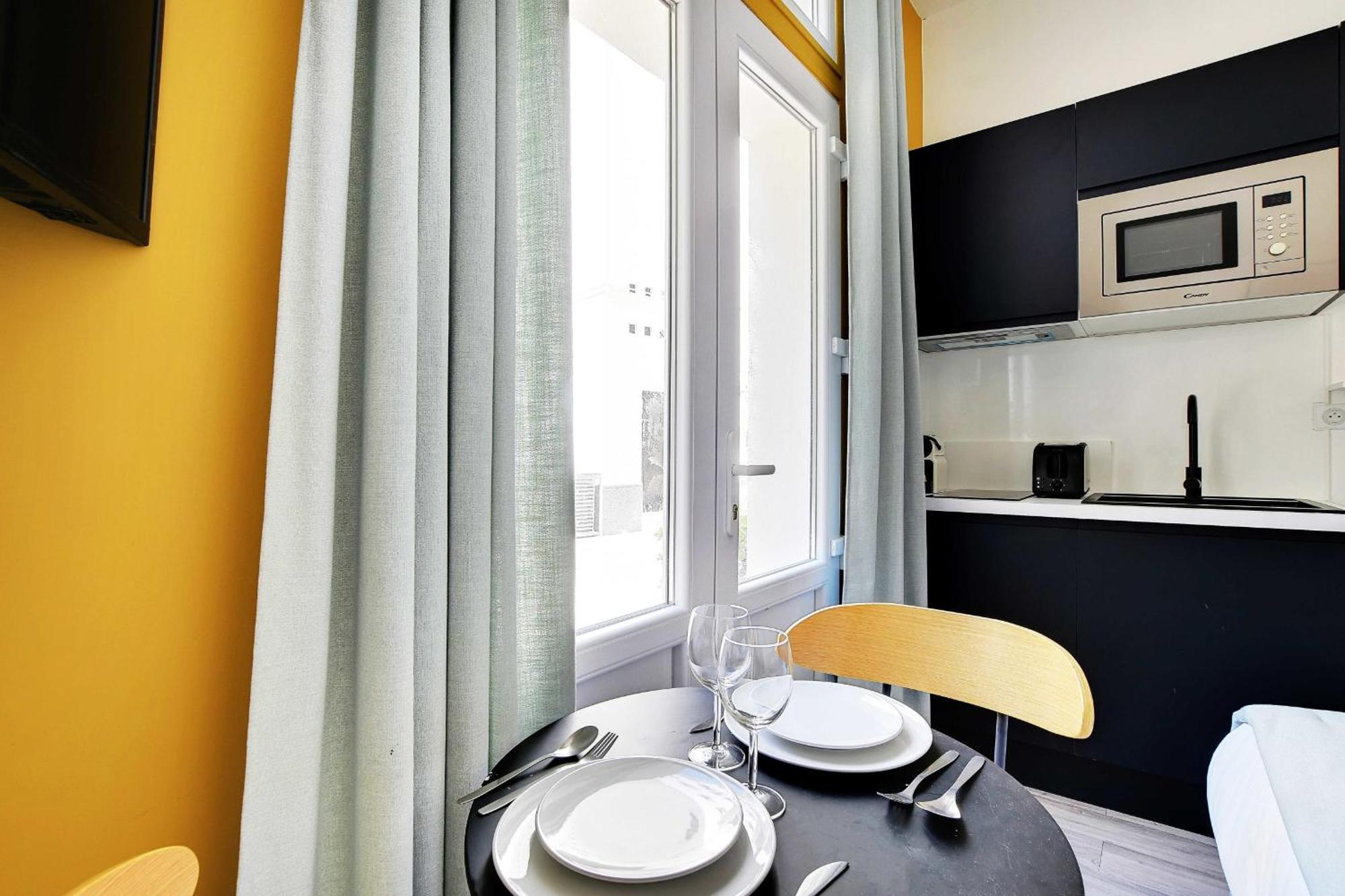 Residence Des Poissonniers Париж Екстериор снимка